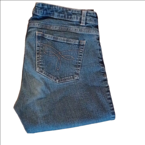 CHAPS DENIM, WOMENS SIZE 4. - Picture 2 of 7